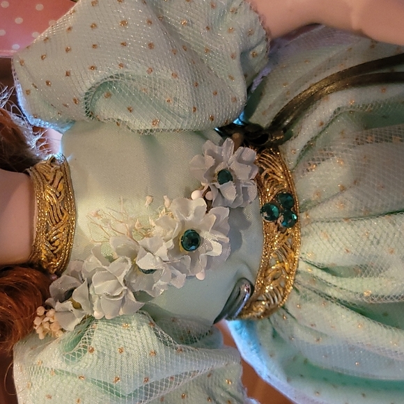 Shannon the Shamrock Faiey - Picture 7 of 8